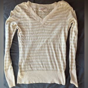 Aeropostale V-neck Sweater ✨